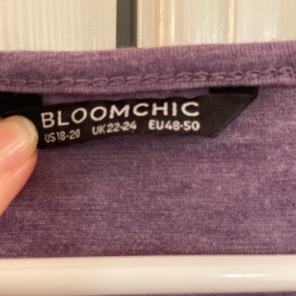 BloomChic Lavender Short Sleeve Top - Picture 2 of 3